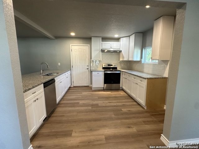 546 W Petaluma Blvd, San Antonio, TX 78221