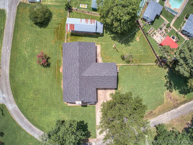 32010 E 695 Way, Wagoner, OK 74467