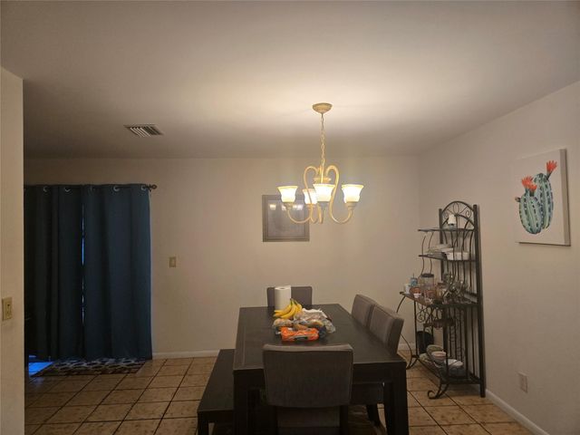 296 Alemeda Drive, Palm Springs, FL 33461