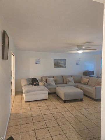 296 Alemeda Drive, Palm Springs, FL 33461