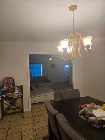 296 Alemeda Drive, Palm Springs, FL 33461