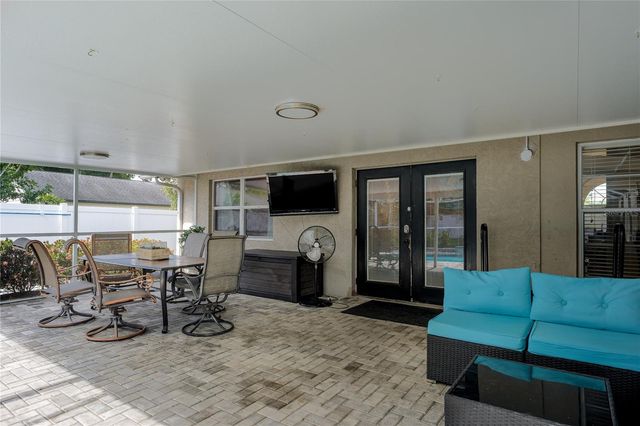 4513 PERIDIA BOULEVARD E, Bradenton, FL 34203