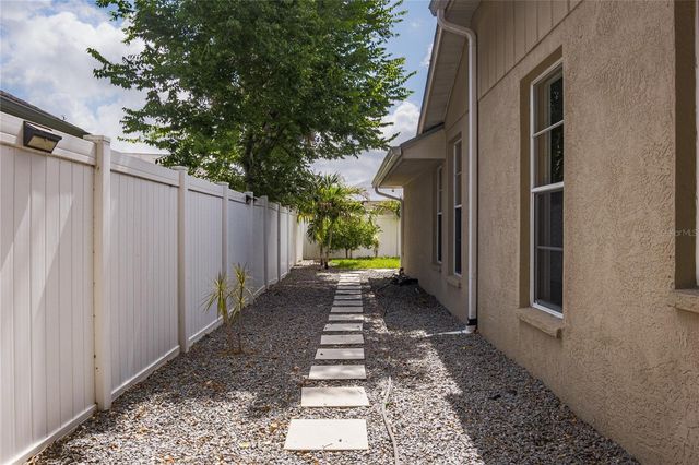 4513 PERIDIA BOULEVARD E, Bradenton, FL 34203