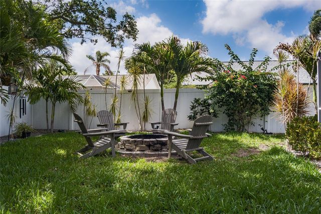 4513 PERIDIA BOULEVARD E, Bradenton, FL 34203