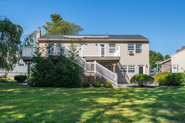 9 Dixon Pl, East Hanover Twp., NJ 07936