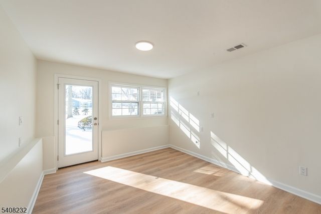 9 Dixon Pl, East Hanover Twp., NJ 07936