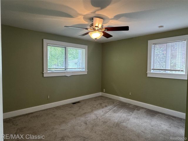 1508 LAKEVIEW Drive, Wolverine Lake Village, MI 48390