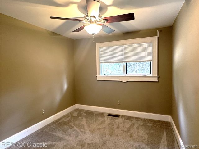 1508 LAKEVIEW Drive, Wolverine Lake Village, MI 48390