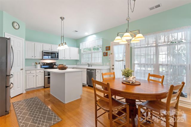 5630 Cambridge Bay Drive, Charlotte, NC 28269