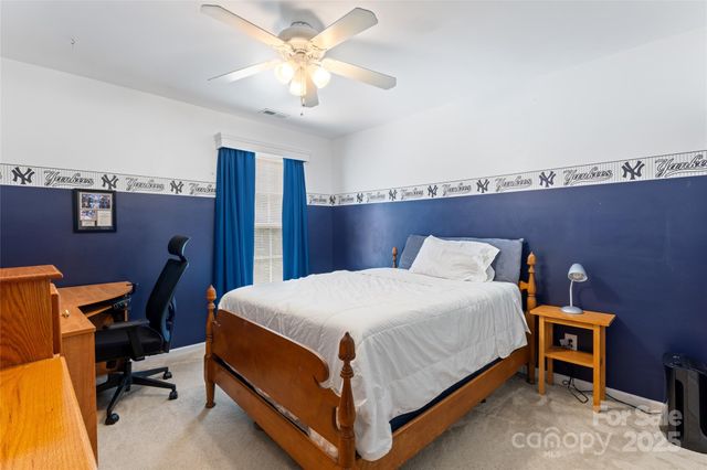 5630 Cambridge Bay Drive, Charlotte, NC 28269