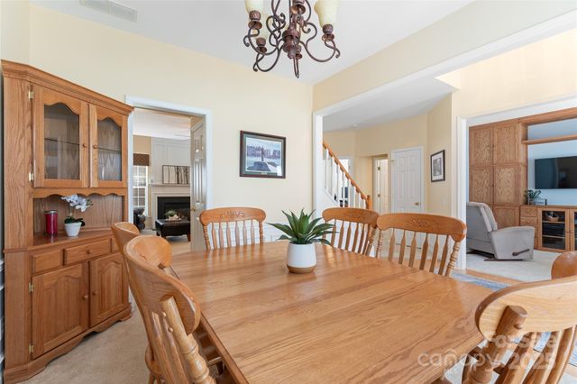 5630 Cambridge Bay Drive, Charlotte, NC 28269