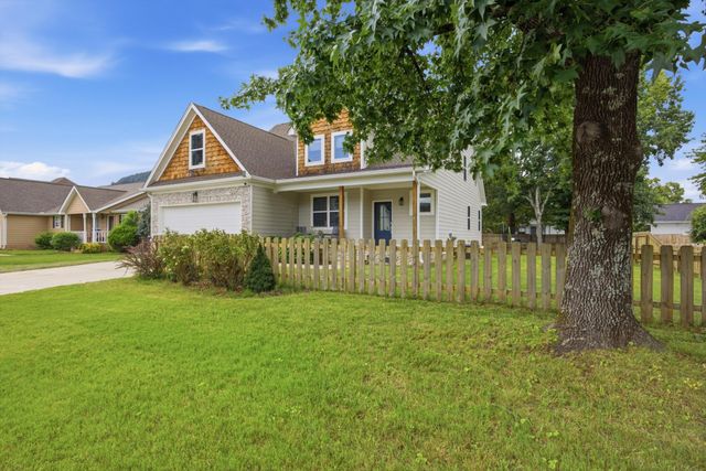 157 Willow Creek Drive, Soddy Daisy, TN 37379