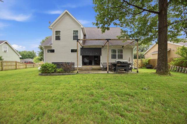 157 Willow Creek Drive, Soddy Daisy, TN 37379