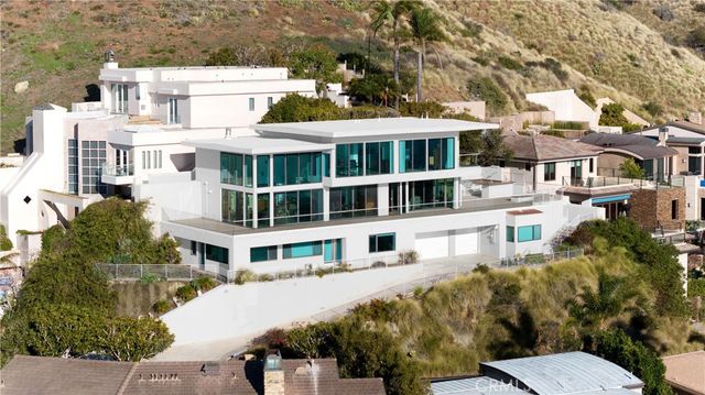 31402 Ceanothus Drive, Laguna Beach, CA 92651