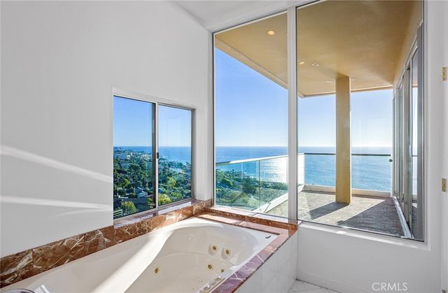 31402 Ceanothus Drive, Laguna Beach, CA 92651