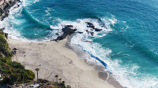 31402 Ceanothus Drive, Laguna Beach, CA 92651