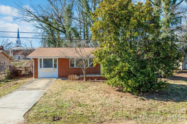 19 Browndale Road, Asheville, NC 28805