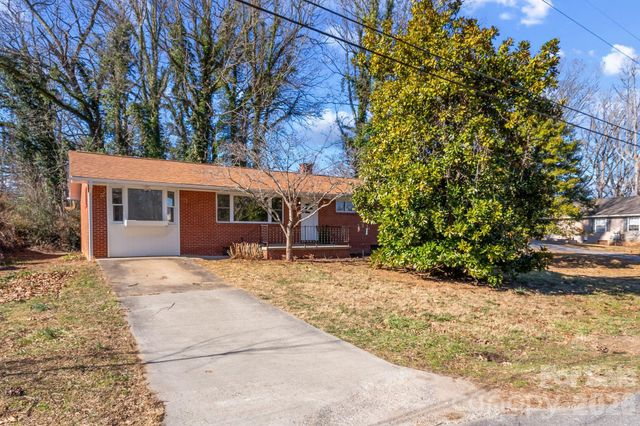 19 Browndale Road, Asheville, NC 28805