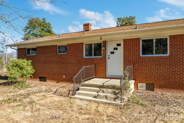 19 Browndale Road, Asheville, NC 28805