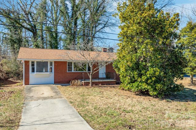 19 Browndale Road, Asheville, NC 28805