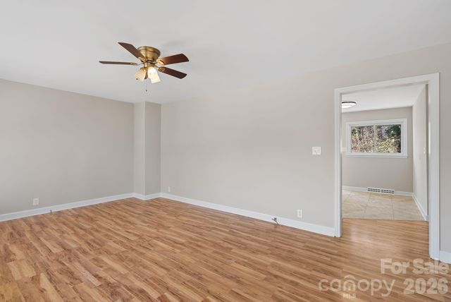 19 Browndale Road, Asheville, NC 28805