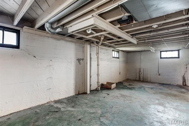 517 S Harrison Avenue, Kirkwood, MO 63122