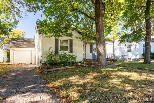 517 S Harrison Avenue, Kirkwood, MO 63122