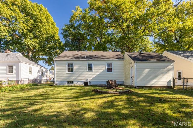 517 S Harrison Avenue, Kirkwood, MO 63122