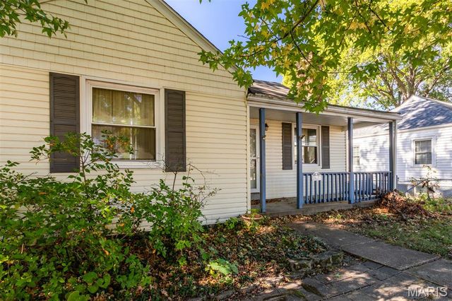 517 S Harrison Avenue, Kirkwood, MO 63122