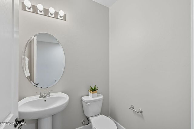 12100 E Ryscott Circle, Vail, AZ 85641