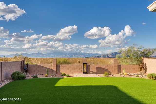 12100 E Ryscott Circle, Vail, AZ 85641