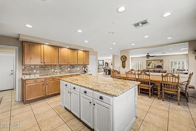 3907 E INDIGO BAY Drive, Gilbert, AZ 85234