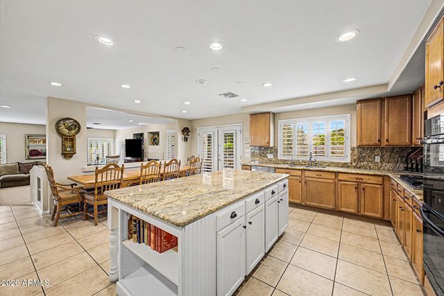 3907 E INDIGO BAY Drive, Gilbert, AZ 85234