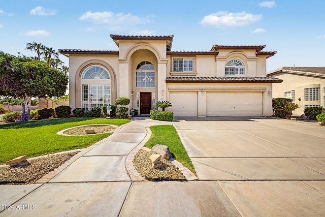 3907 E INDIGO BAY Drive, Gilbert, AZ 85234