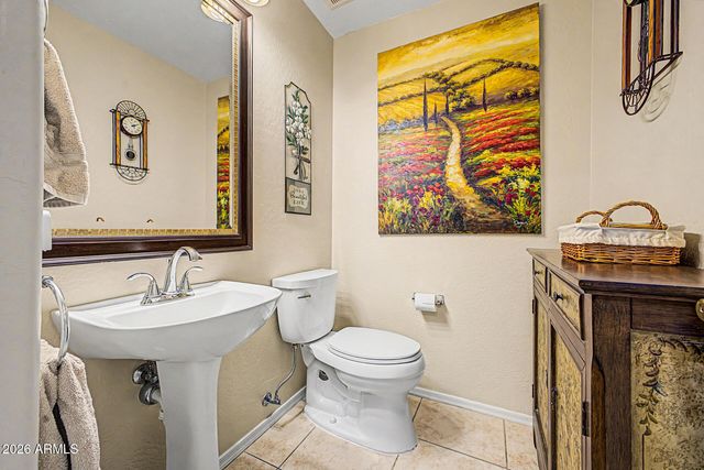 3907 E INDIGO BAY Drive, Gilbert, AZ 85234