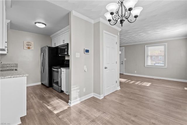 9607 Sherwood PL, Norfolk, VA 23503