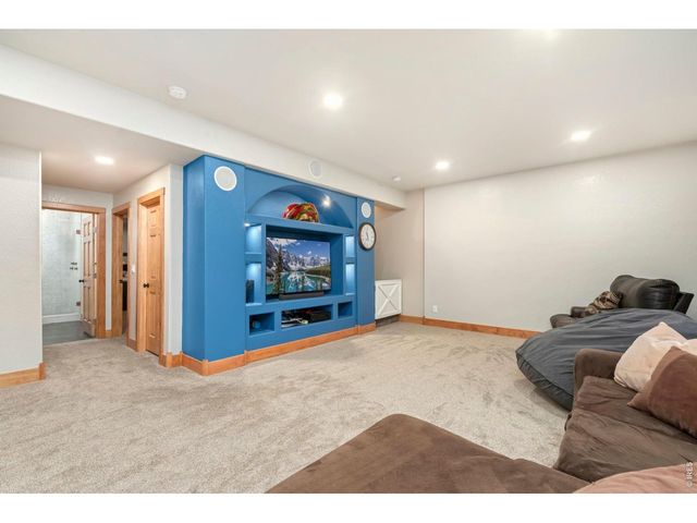 5219 Kanawha Ln, Evans, CO 80634