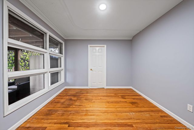 36 Maple Lane, Shirley, NY 11967