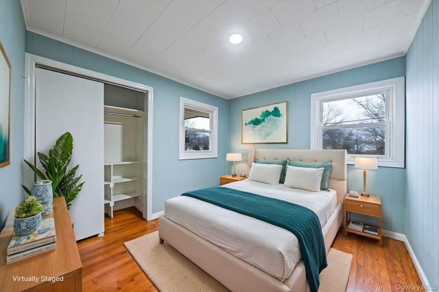 36 Maple Lane, Shirley, NY 11967