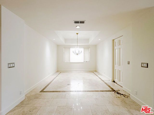 12626 Promontory Road, Los Angeles, CA 90049