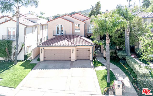 12626 Promontory Road, Los Angeles, CA 90049