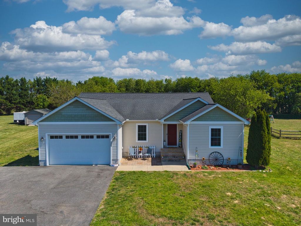 Image 1 of property listing at 23283 MAGNOLIA HILLS RD, Denton, MD 21629