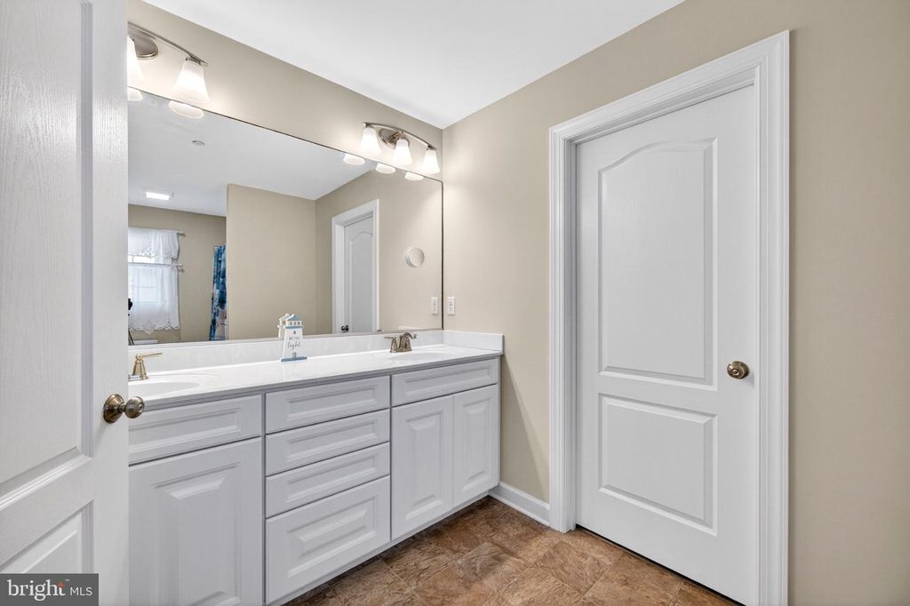 Image 33 of property listing at 23283 MAGNOLIA HILLS RD, Denton, MD 21629