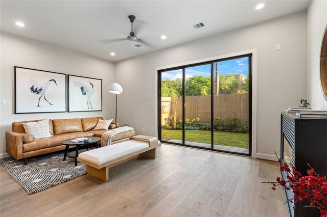 3923 Willowbend Point Drive, Houston, TX 77025