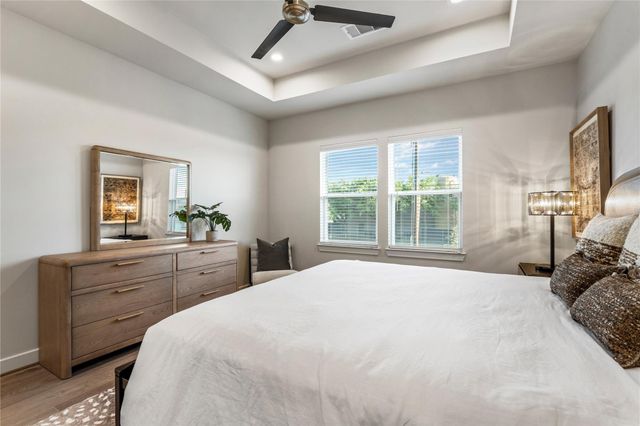 3923 Willowbend Point Drive, Houston, TX 77025
