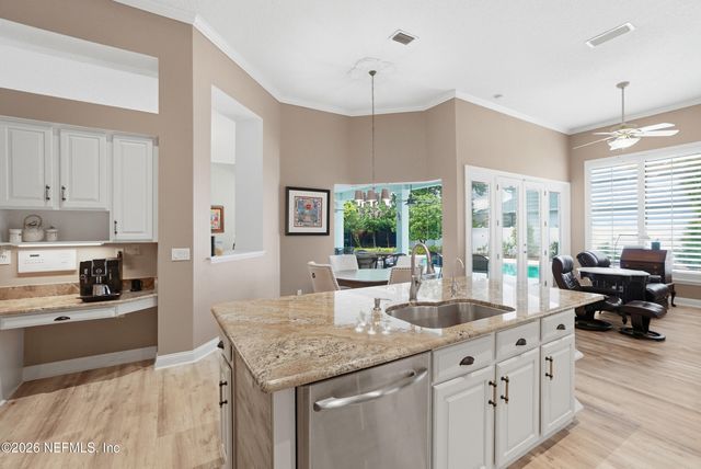 14627 CRYSTAL VIEW Lane, Jacksonville, FL 32250