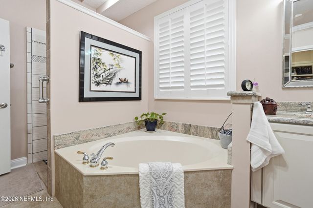 14627 CRYSTAL VIEW Lane, Jacksonville, FL 32250