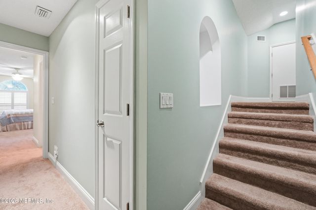 14627 CRYSTAL VIEW Lane, Jacksonville, FL 32250