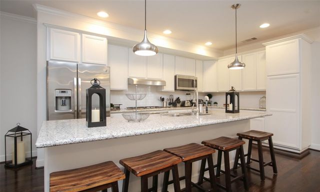 238 Kendrick Pines Boulevard, Spring, TX 77389