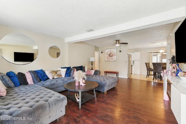4842 DONCASTER Avenue, Jacksonville, FL 32208